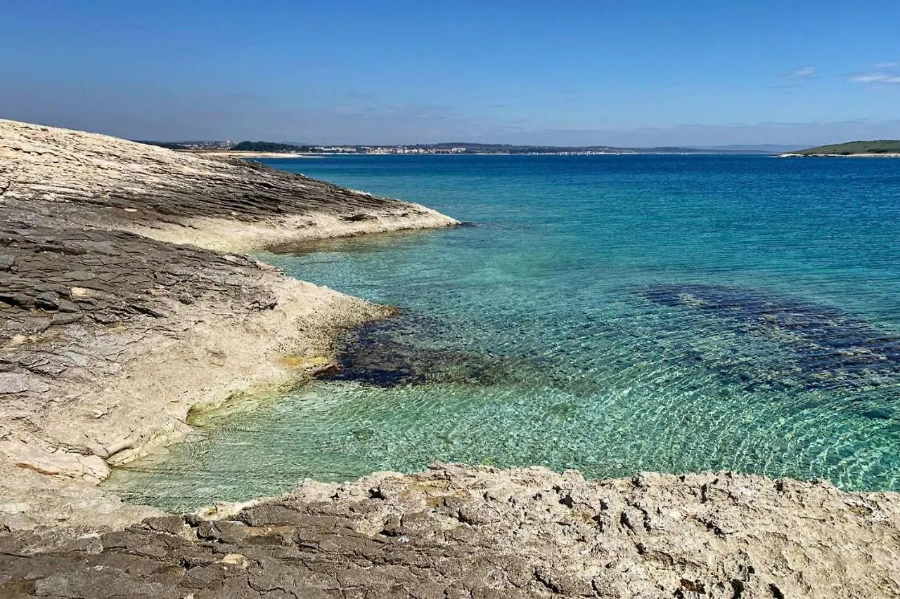 Hotel Unique Camping Experience Premantura 0*,  Kroatien